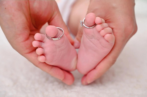 博尔塔拉蒙古宝宝打喷嚏发烧